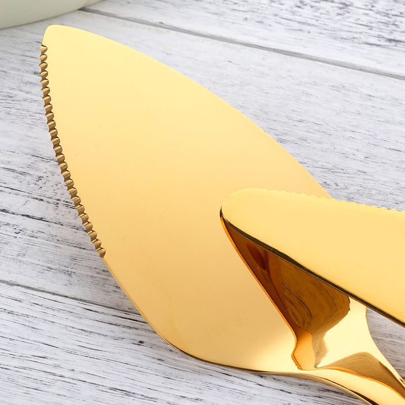 Cake server
