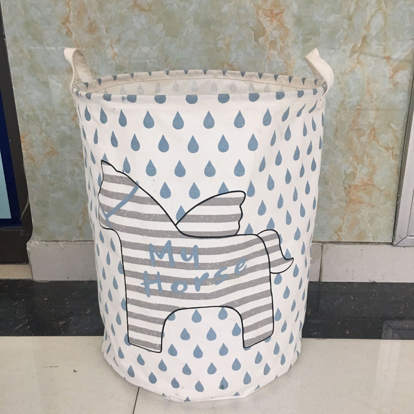 Storage basket