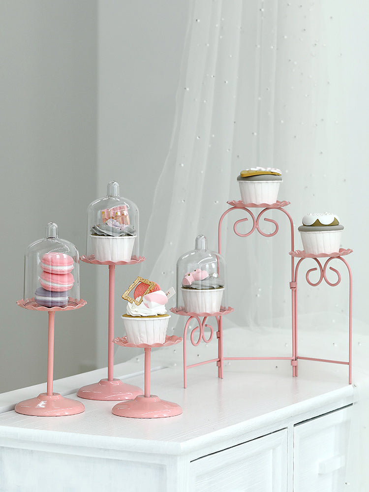 Cake stand